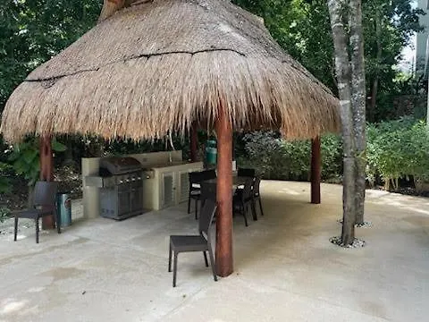 Lägenhet Jungle Views In Resort Community Xetna